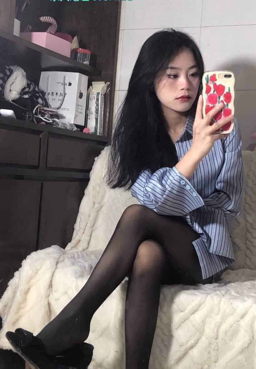 9106b77dVWyL.jpg