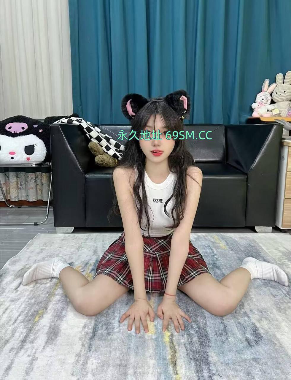 13969ec8yHUg.jpg