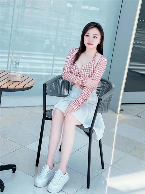 153128k3hz2dqestohj1ge.jpg