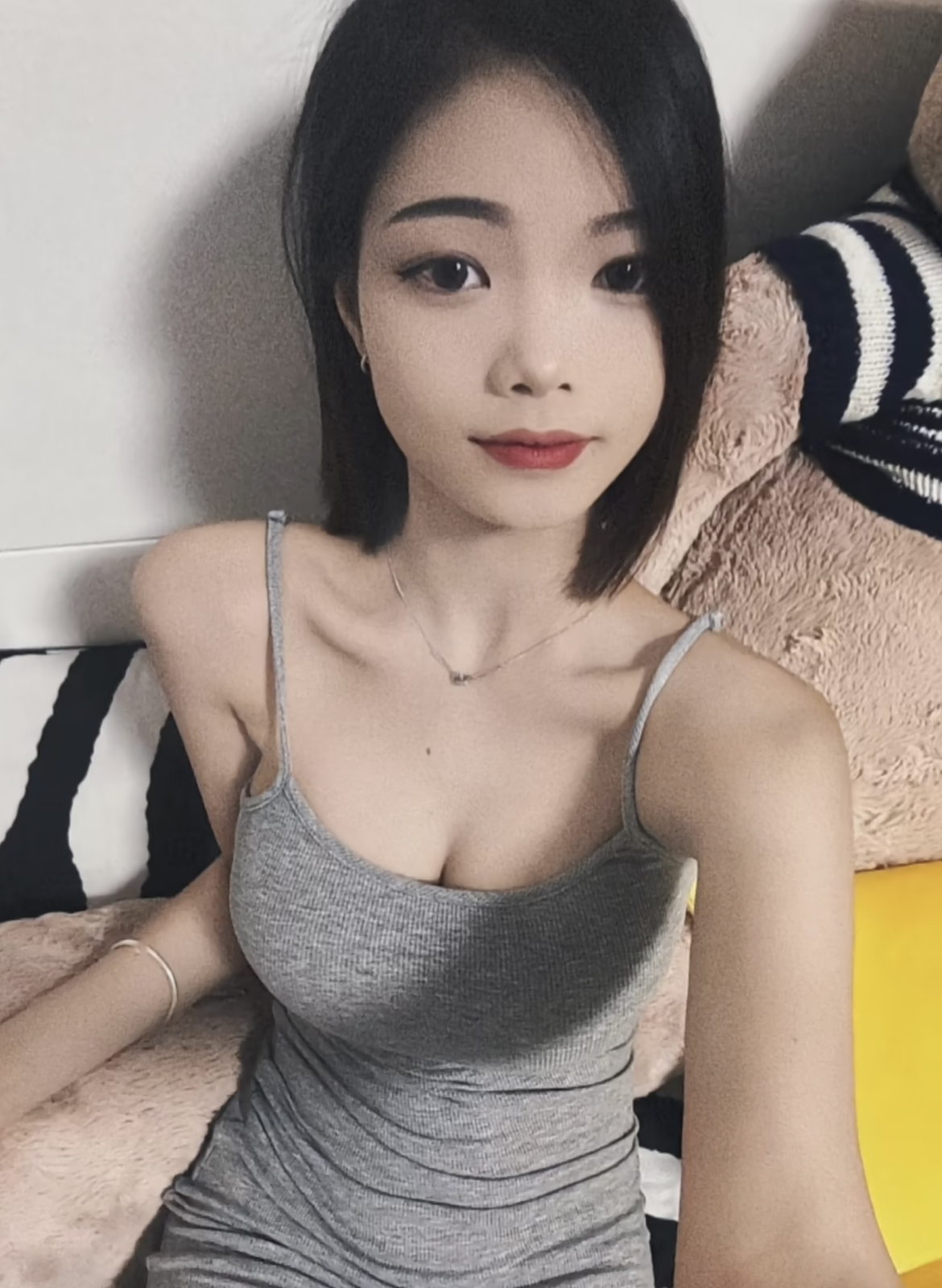 D5F6A050E1EBB26B30E2D19955A87AC0.png